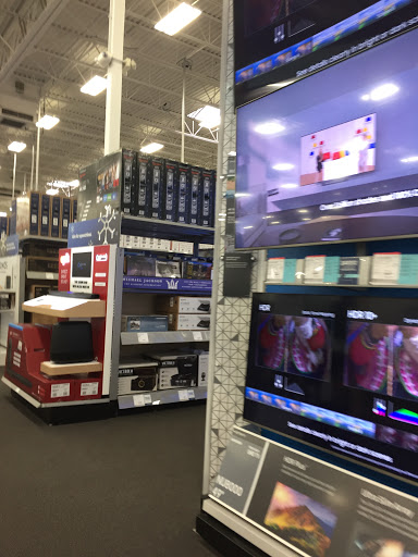 Electronics Store «Best Buy», reviews and photos, 4650 1st Ave NE, Cedar Rapids, IA 52402, USA