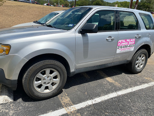 Florist «Petal Palace», reviews and photos, 15033 Nacogdoches Rd # 300, San Antonio, TX 78247, USA