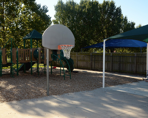 Day Care Center «La Petite Academy of Springfield, MO», reviews and photos, 1714 S Enterprise Ave, Springfield, MO 65804, USA