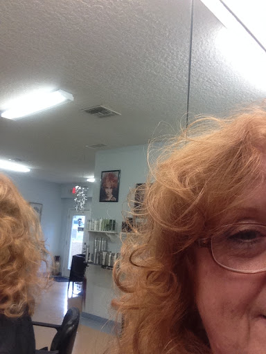 Hair Salon «Tropical Waves Hair Studio», reviews and photos, 849 Deltona Blvd, Deltona, FL 32725, USA