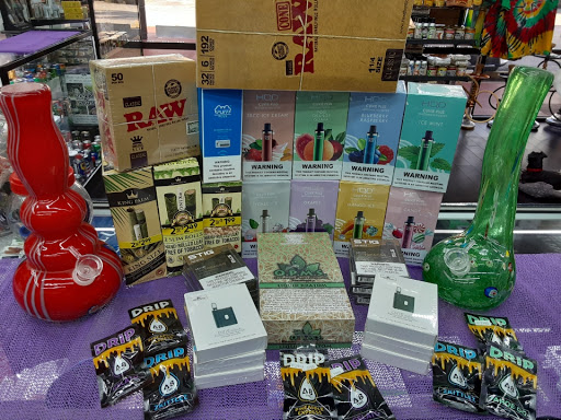 Tobacco Shop «Stirling Glass», reviews and photos, 5890 Stirling Rd, Hollywood, FL 33021, USA