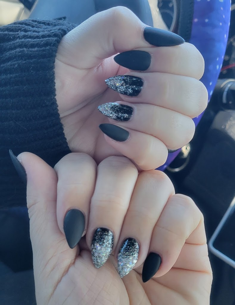 Alpha Nails & Spa 85140