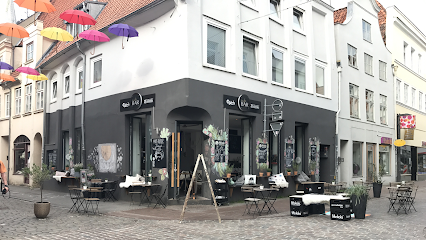 Cafebar Hüxstraße - Hüxstraße 94, 23552 Lübeck, Germany
