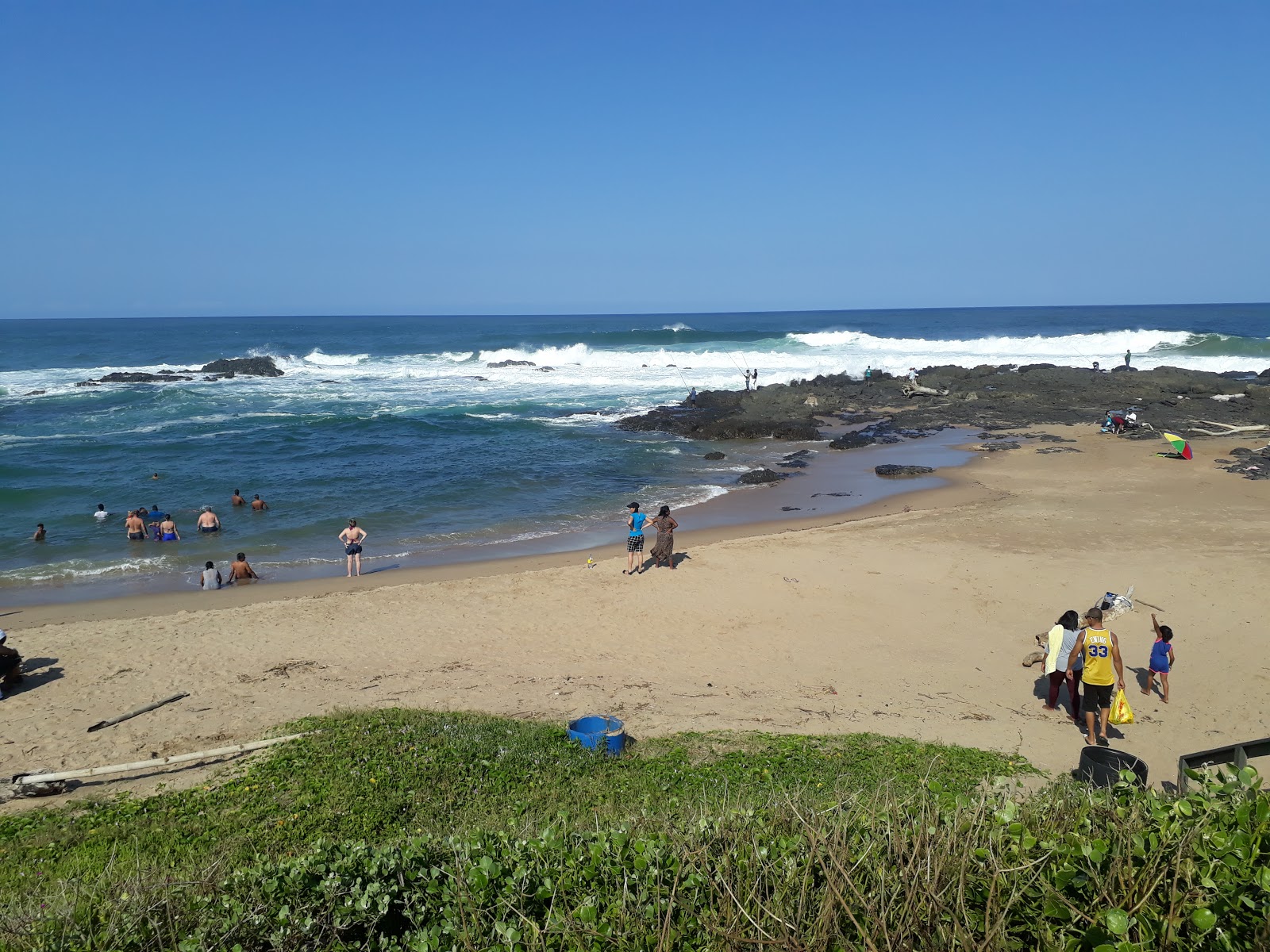 Umtentweni beach'in fotoğrafı parlak kum yüzey ile