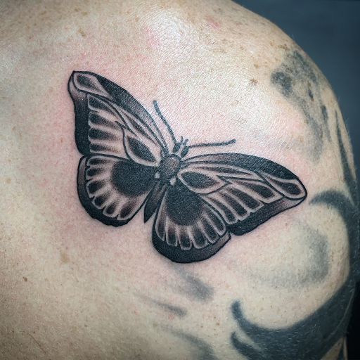 Tattoo Shop «Mine Shaft Tattoo & Piercing», reviews and photos, 8160 S Main St, Helen, GA 30545, USA