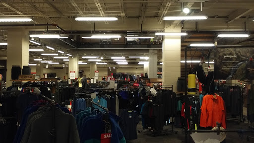 Camping Store «REI», reviews and photos, 8209 Watson St, McLean, VA 22102, USA