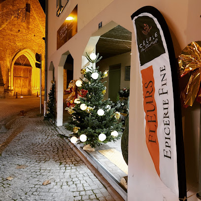 Cécile la fleuriste Saint trivier de courtes