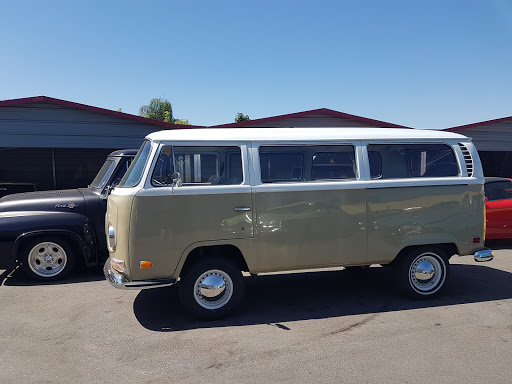 Used Car Dealer «American Classic Cars», reviews and photos, 2282 Arrow Hwy, La Verne, CA 91750, USA