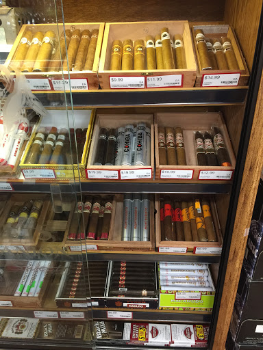 Liquor Store «Westford Package Wine & Spirits», reviews and photos, 175 Littleton Rd E, Westford, MA 01886, USA