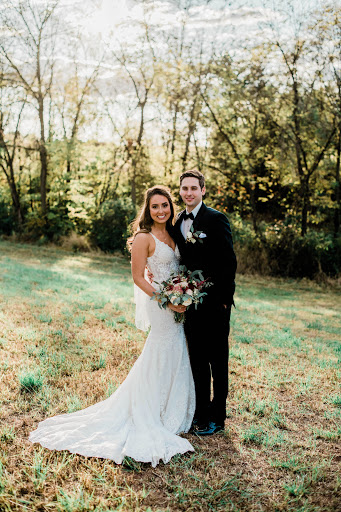 Bridal Shop «J & B Bridals & Formals», reviews and photos, 136 S Main St, Chambersburg, PA 17201, USA