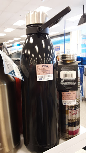 Clothing Store «Ross Dress for Less», reviews and photos, 620 Triangle Shopping Center, Longview, WA 98632, USA