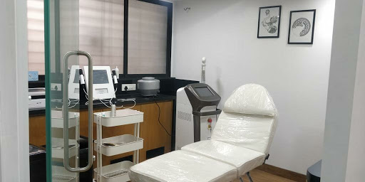 Dr Raashi Mehta's Skin Clinic