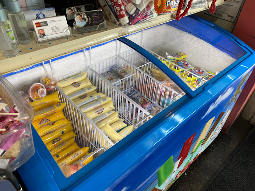 Grocery Store «El Rancho Market», reviews and photos, 523 SE Baker St, McMinnville, OR 97128, USA