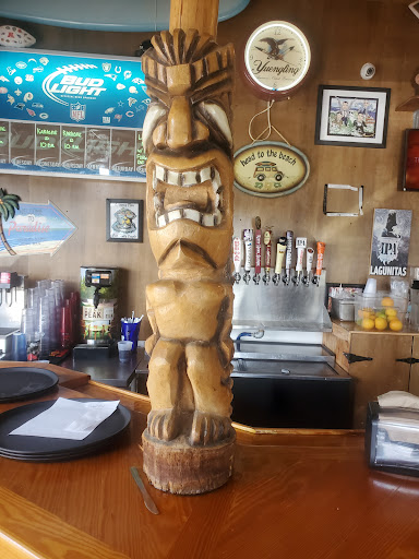 Seafood Restaurant «Sundogs Raw Bar & Grill», reviews and photos, 807 Ocean Trail M, Corolla, NC 27927, USA