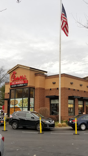 Fast Food Restaurant «Chick-fil-A», reviews and photos, 405 MacDade Boulevard, Folsom, PA 19033, USA