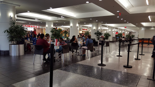 Shopping Mall «The Shops at Liberty Place», reviews and photos, 1625 Chestnut St, Philadelphia, PA 19103, USA