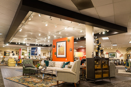 Furniture Store «La-Z-Boy Furniture Galleries», reviews and photos, 7070 SW Nyberg St, Tualatin, OR 97062, USA