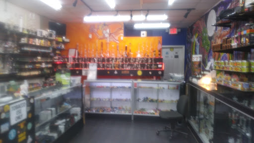 Tobacco Shop «Puff Puff Pass Smoke Shop», reviews and photos, 125 W Sunrise Blvd, Fort Lauderdale, FL 33311, USA