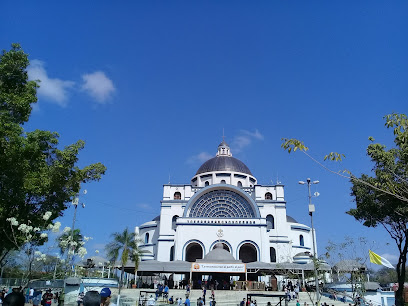 Catedral de Nuestra Señora de los Milagros de Caacupé