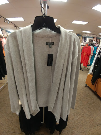 Outlet Mall «Ohio Station Outlets», reviews and photos, 9911 Avon Lake Rd, Burbank, OH 44214, USA