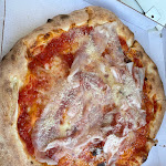 Photo n°1 de l'avis de Alex. fait le 17/05/2024 à 07:26 sur le  Lido delle Bionde à Sirmione