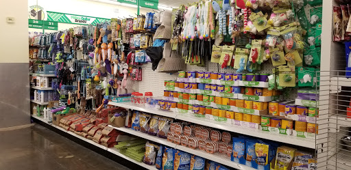 Dollar Store «Dollar Tree», reviews and photos, 2325 S Stemmons Fwy #501, Lewisville, TX 75067, USA