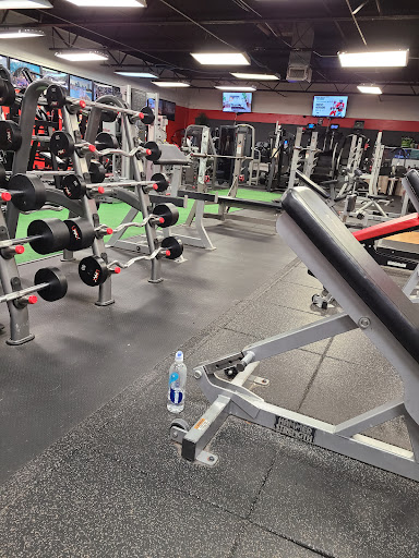 Gym «Optimum Gym- South Tampa», reviews and photos, 3020 W Kennedy Blvd B, Tampa, FL 33609, USA