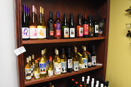 Wine Store «Wines of Iowa», reviews and photos, 234 5th St, West Des Moines, IA 50265, USA