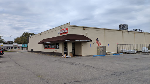 De Ronne Hardware And Rental, 28700 Harper Ave, St Clair Shores, MI 48081, USA, 