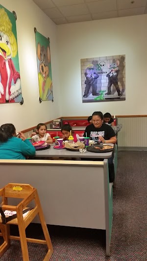Chuck E. Cheese - photo 43