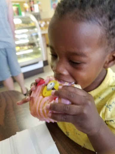 Donut Shop «Honeys Donuts», reviews and photos, 4801 Laguna Blvd # 102, Elk Grove, CA 95758, USA