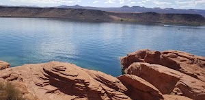 Sand Hollow State Park - photo 6