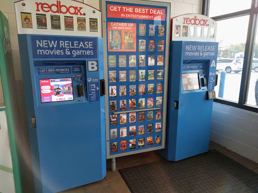 Discount Store «Walmart», reviews and photos, 3451 Tamiami Trail E, Naples, FL 34112, USA