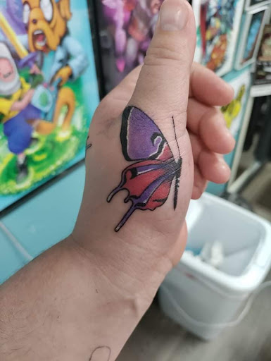 Tattoo Shop «Flesh To Fantasy Tattoo Emporium», reviews and photos, 721 S Main St, Bellefontaine, OH 43311, USA