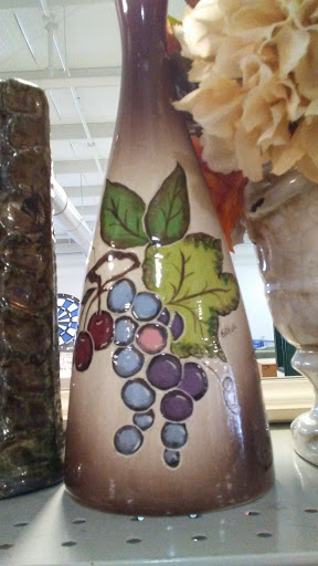 Thrift Store «Rescue Treasures», reviews and photos, 524 N Burdick St, Kalamazoo, MI 49007, USA