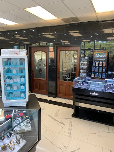 Jewelry Store «Bradshaws Jewelers», reviews and photos, 4355 Montgomery Hwy #2, Dothan, AL 36303, USA