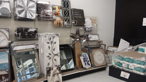 Discount Store «Big Lots», reviews and photos, 1470 Pleasant Valley Rd, Manchester, CT 06042, USA