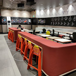 Photo n°116 de McDonald's à Vélizy-Villacoublay ()