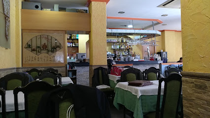 Restaurante Chino Nan King - C. de la Mariblanca, 2, 28937 Móstoles, Madrid, Spain