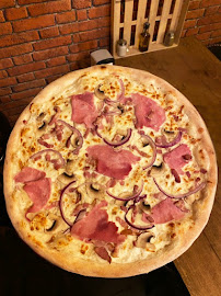 Pizza du Pizzeria IMPERATORE PIZZAS AU FEU DE BOIS à Trélissac - n°12