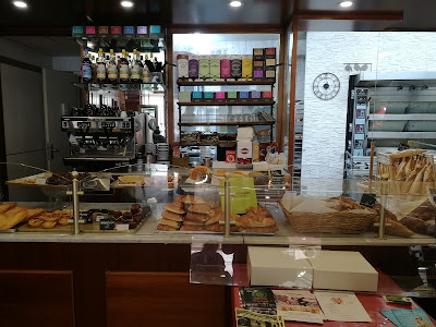 Pâtisserie Artisan Banette Boulanger Salon De Thé à Cavaillon