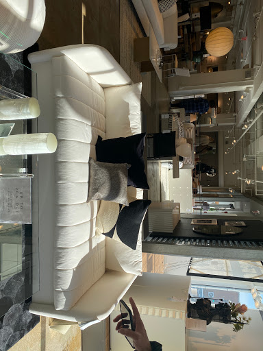 Furniture Store «CB2», reviews and photos, 3307 M St NW, Washington, DC 20007, USA