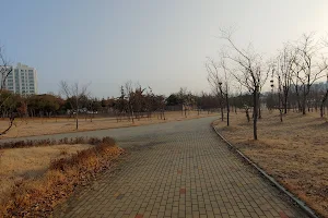 Yeopsun Neighborhood Park image