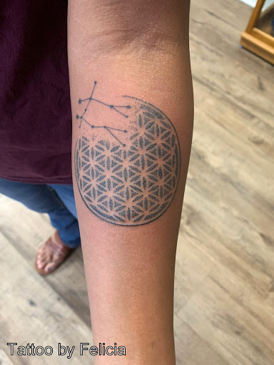 Explore leopard tattoo ideas, creative tattoo ideas in Fort Myers, available at Tiger Lotus Tattoo and Piercing