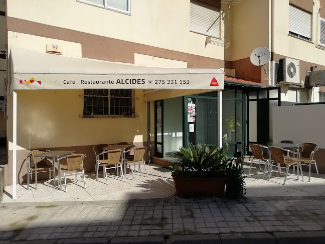 Café - Restaurante Alcides