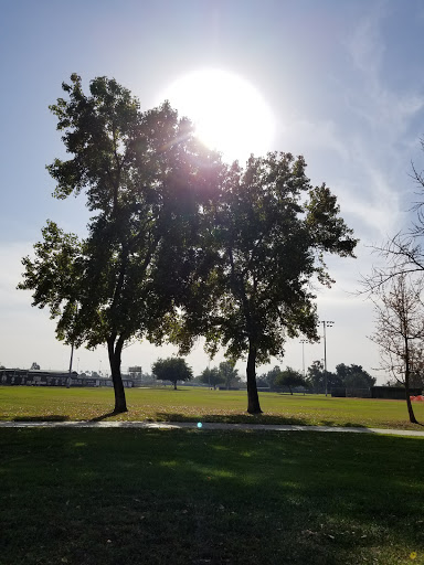 Park «Oak Knoll Park», reviews and photos, 9600 Graham St, Cypress, CA 90630, USA