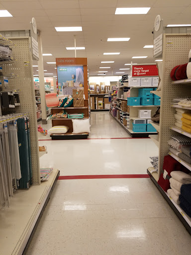 Department Store «Target», reviews and photos, 220 S River Rd, Bedford, NH 03110, USA