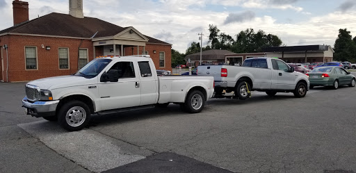 Liquor Store «A & B Liquors», reviews and photos, 28260 Three Notch Rd, Mechanicsville, MD 20659, USA