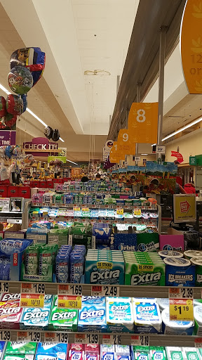 Grocery Store «Stop & Shop», reviews and photos, 40 Franklin Village Drive, Franklin, MA 02038, USA