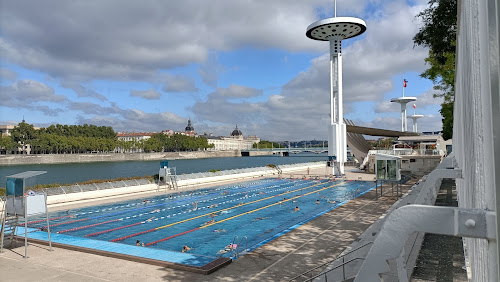 attractions Centre Nautique Tony Bertrand Lyon